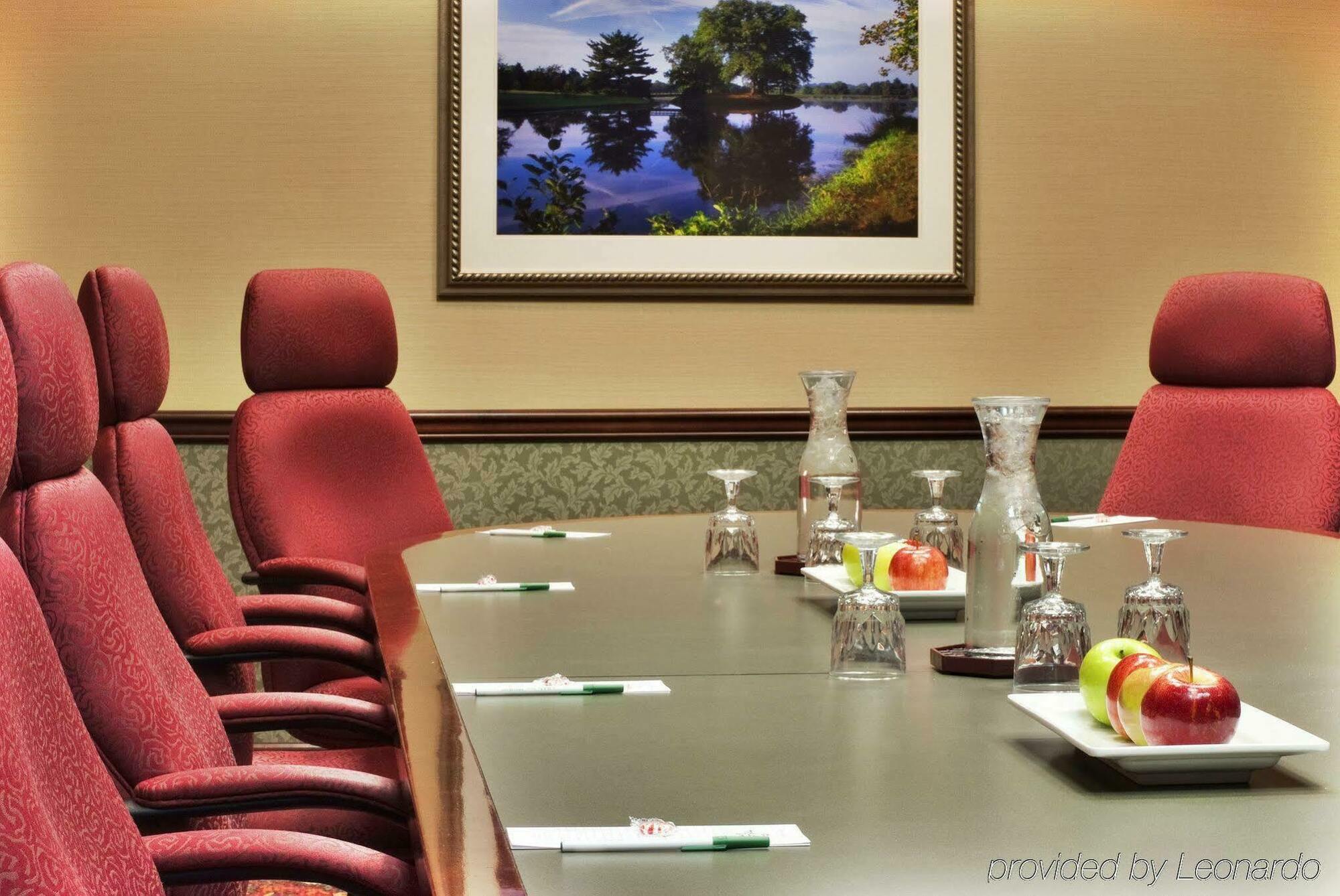 Holiday Inn Dayton/Fairborn I-675 By Ihg מראה חיצוני תמונה
