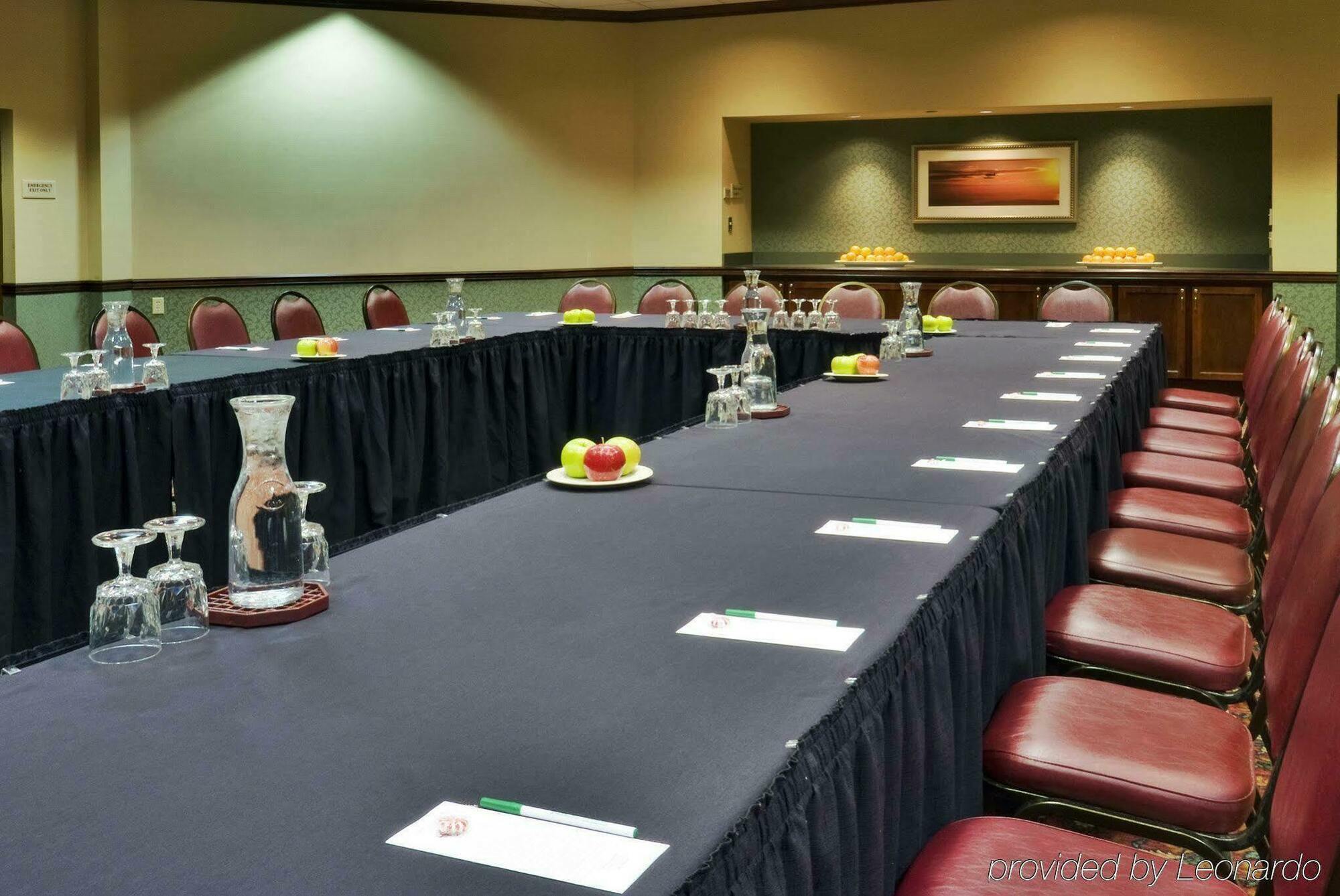 Holiday Inn Dayton/Fairborn I-675 By Ihg מראה חיצוני תמונה